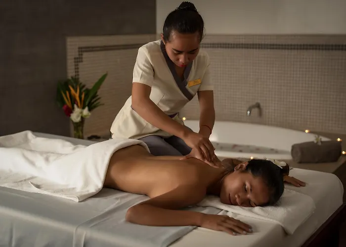 Victoria Angkor & Hotel Siem Reap